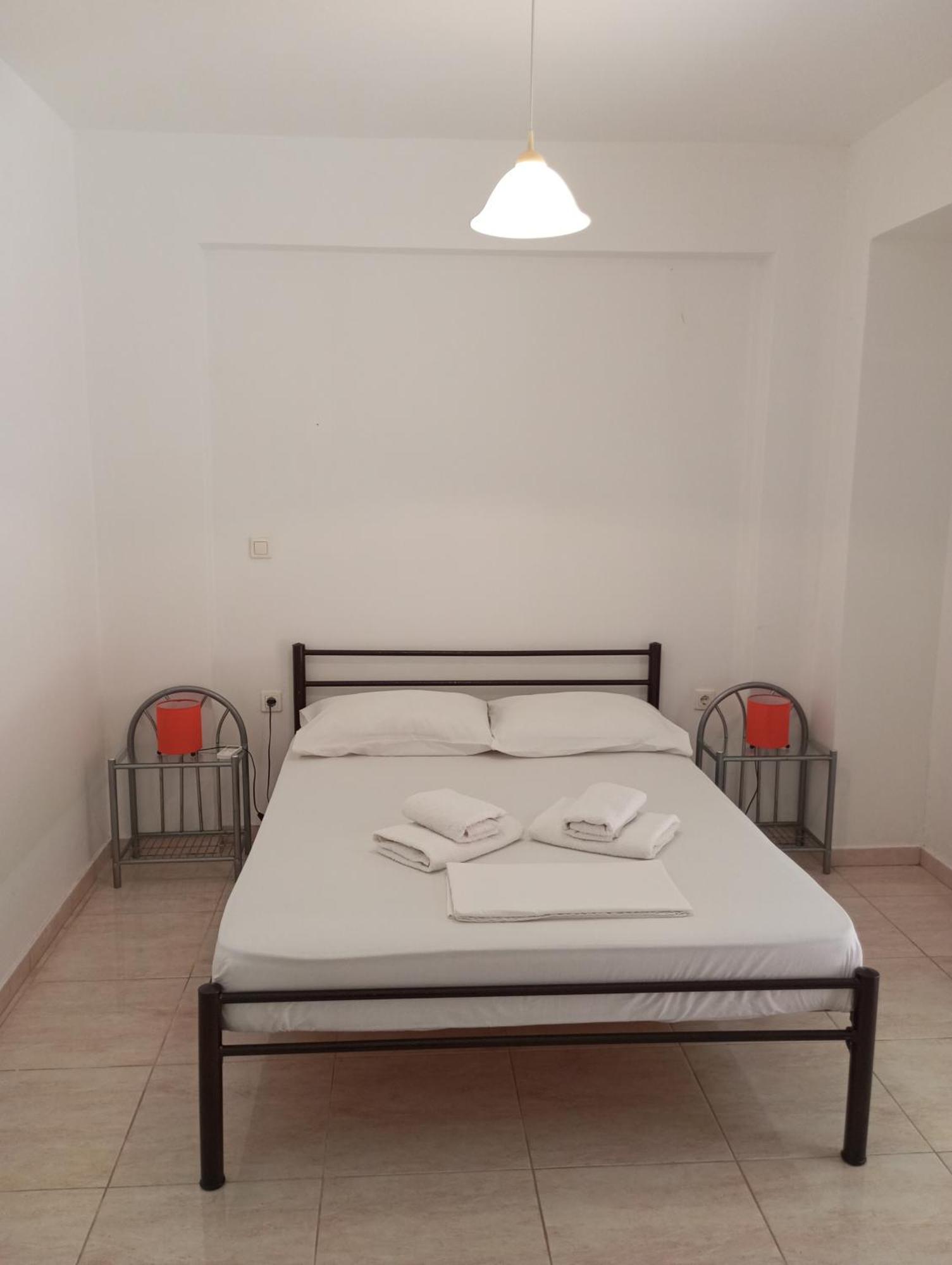 Sarakinos Apartments Barbati Exterior foto