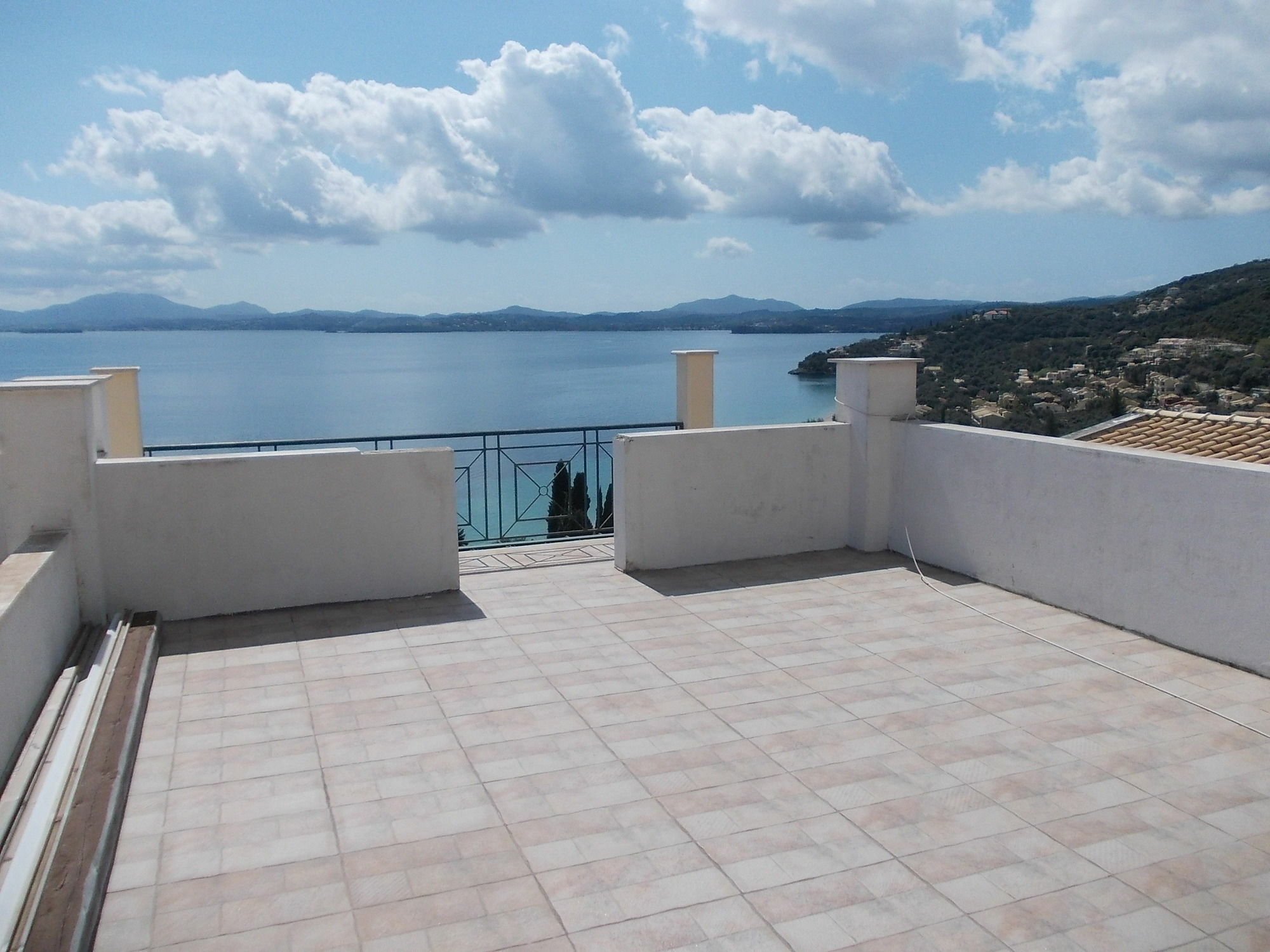 Sarakinos Apartments Barbati Exterior foto