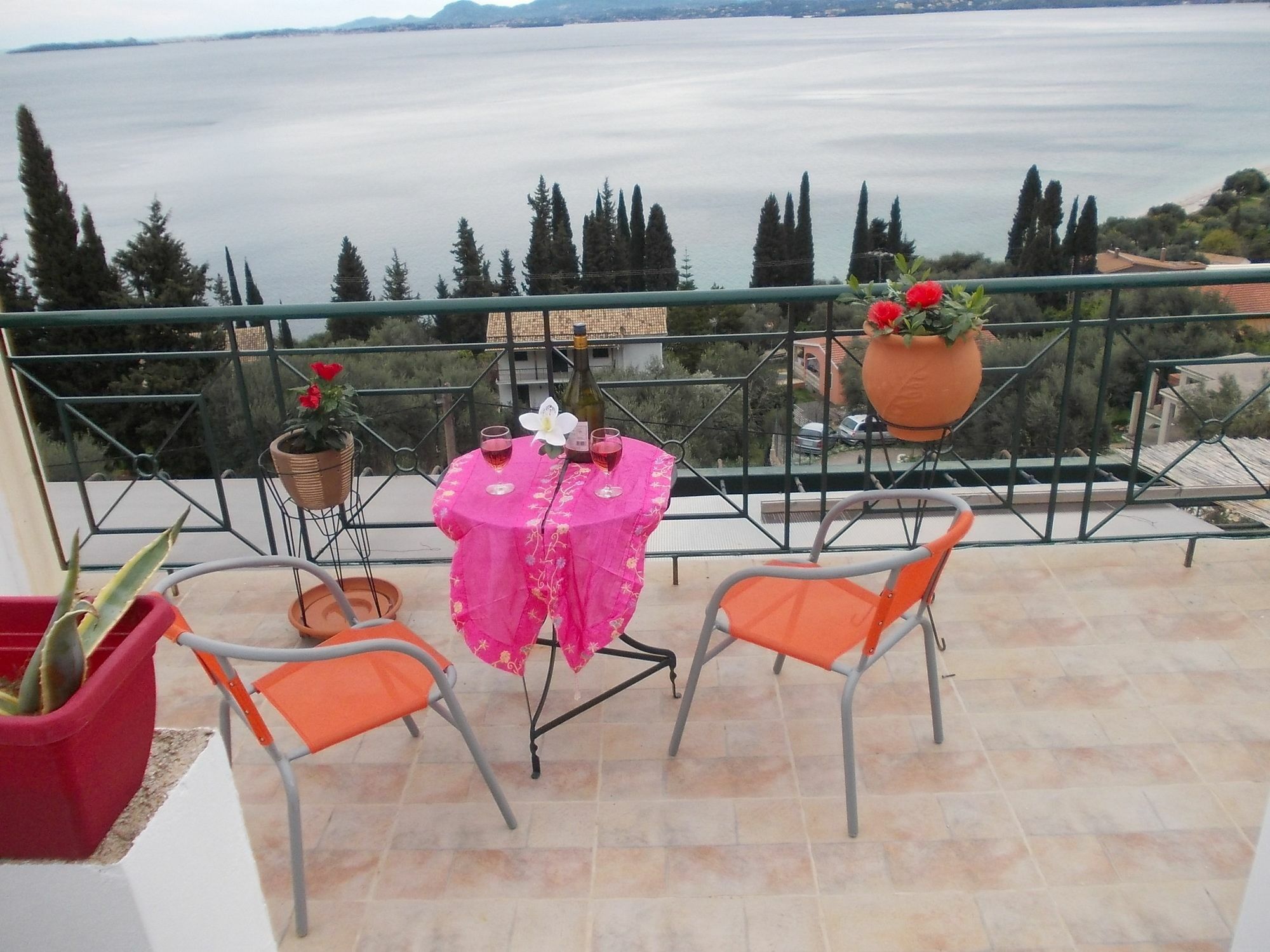 Sarakinos Apartments Barbati Exterior foto